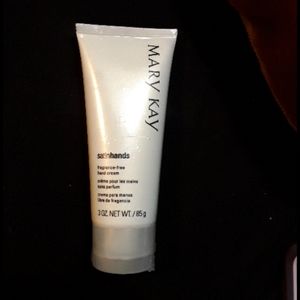 Mary Kay Satin Hands Hand Cream